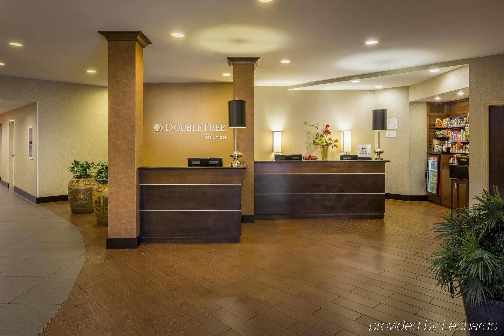 Doubletree By Hilton Hotel Raleigh - Brownstone - University Kültér fotó