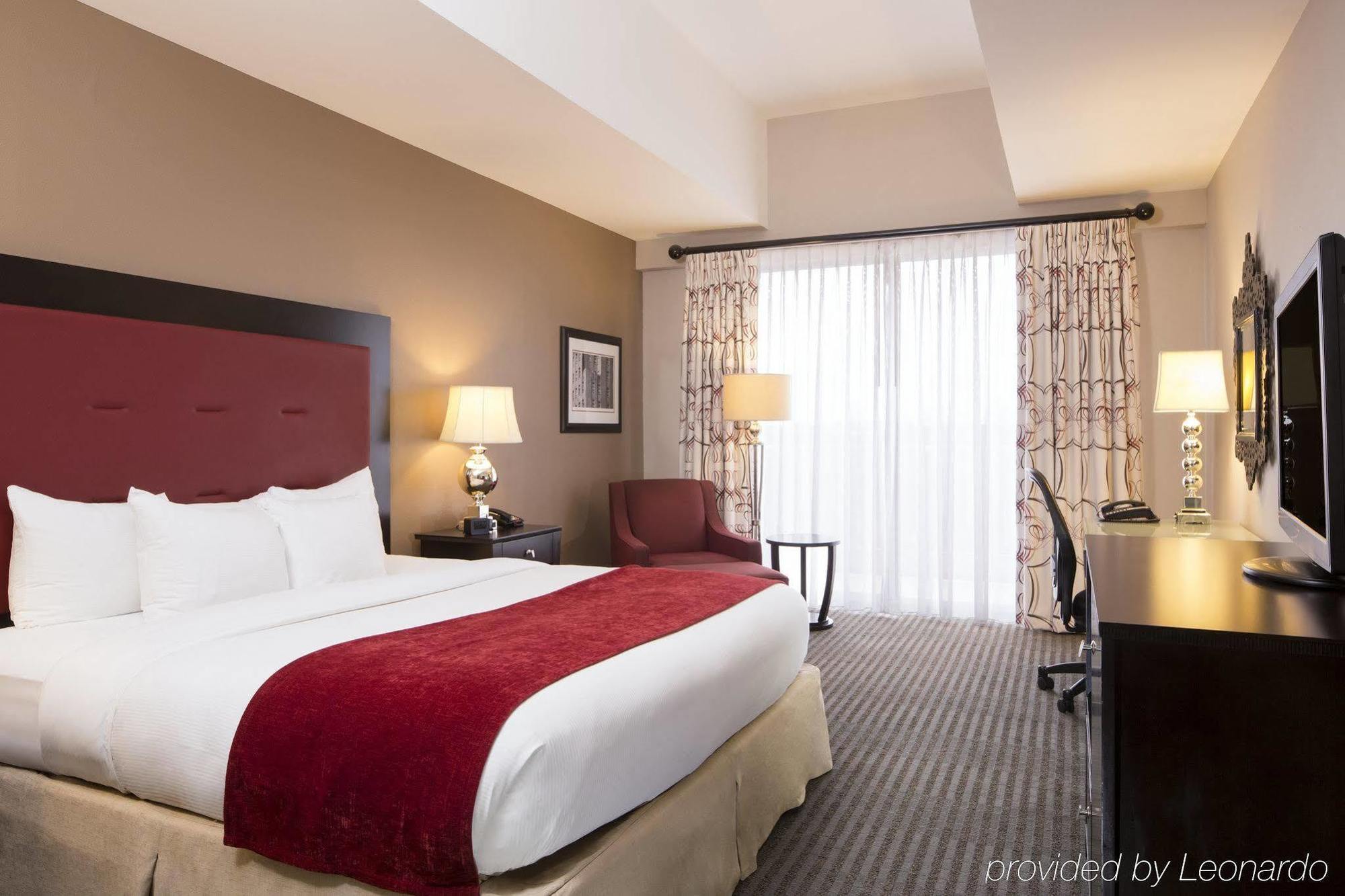 Doubletree By Hilton Hotel Raleigh - Brownstone - University Kültér fotó