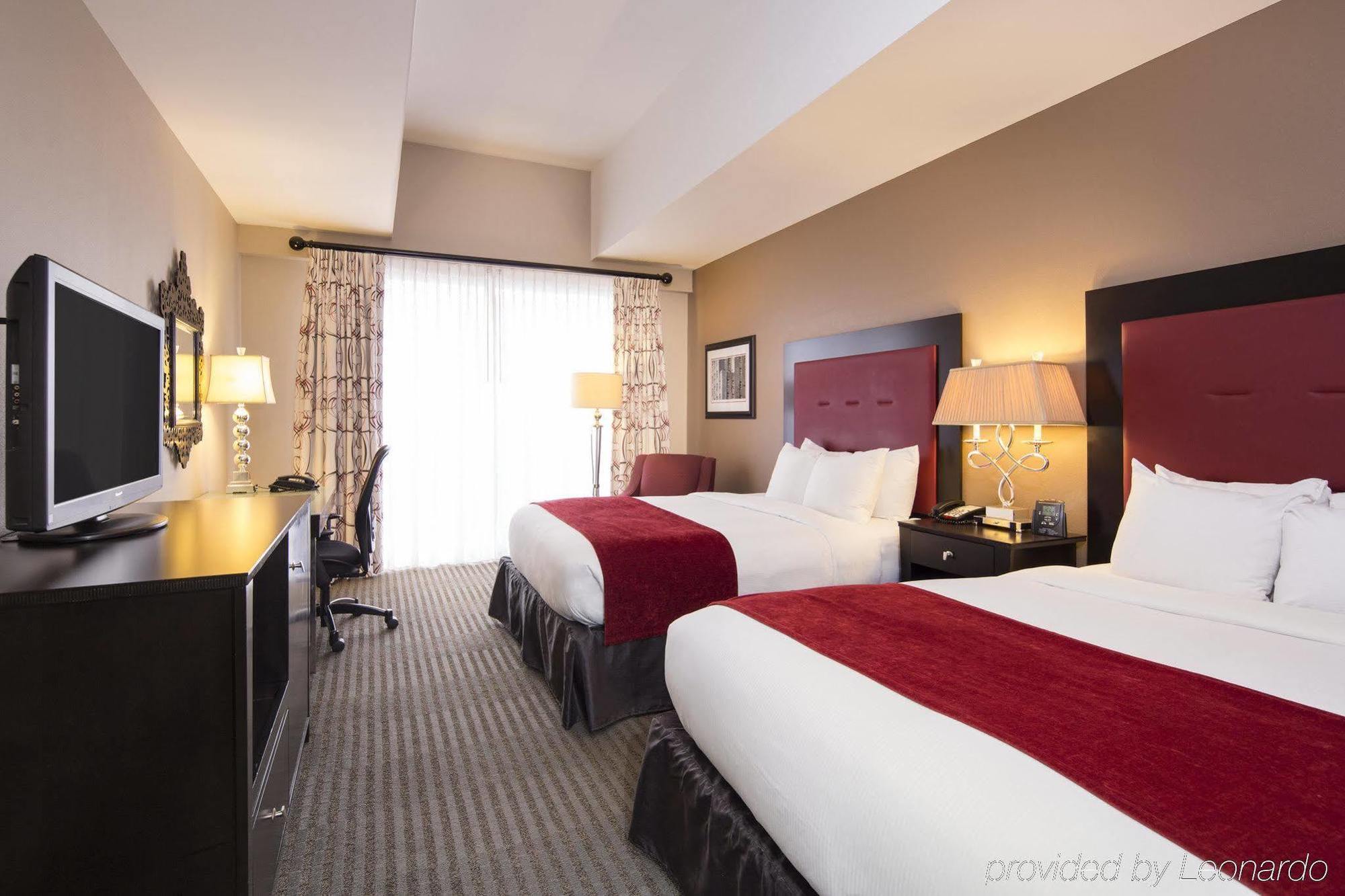 Doubletree By Hilton Hotel Raleigh - Brownstone - University Kültér fotó