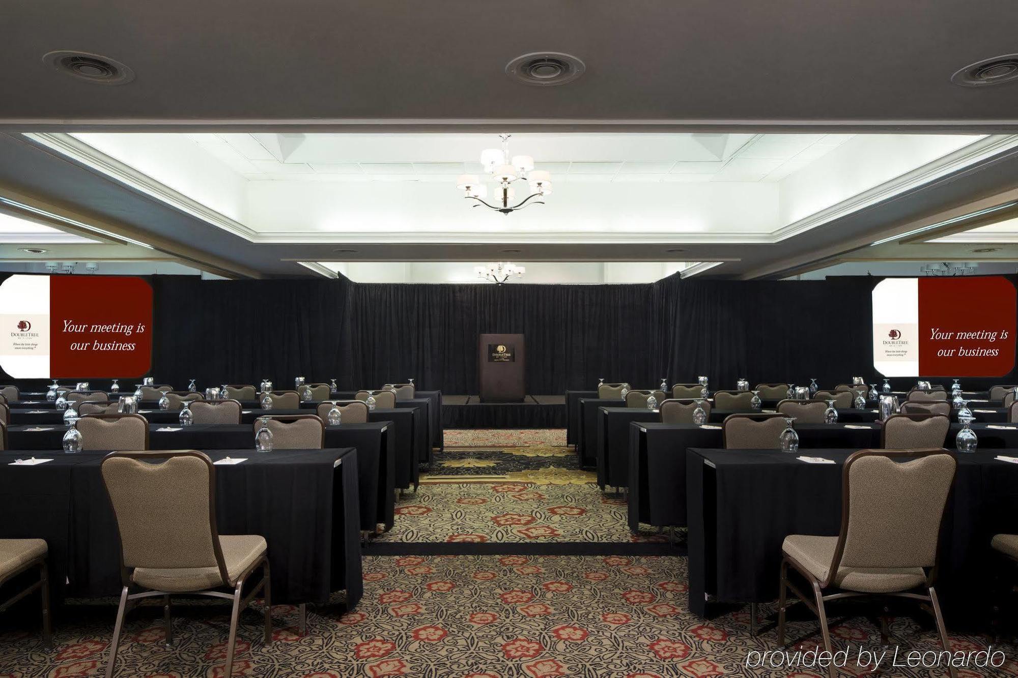 Doubletree By Hilton Hotel Raleigh - Brownstone - University Kültér fotó